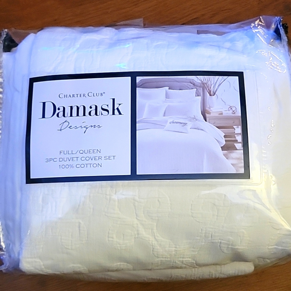 Charter Club Damask Collection White Tile Matelasse Full/Queen Duvet Cover New…